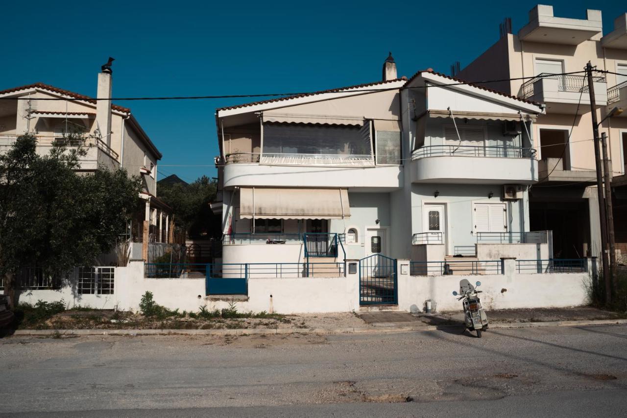 Oleoso Apartment Igoumenitsa Luaran gambar